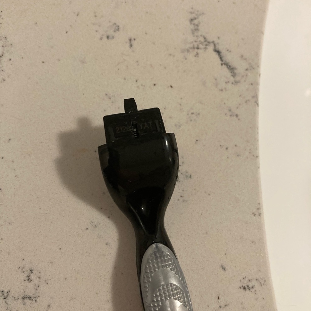 Gillette Razor Handle - Picture 3 of 3